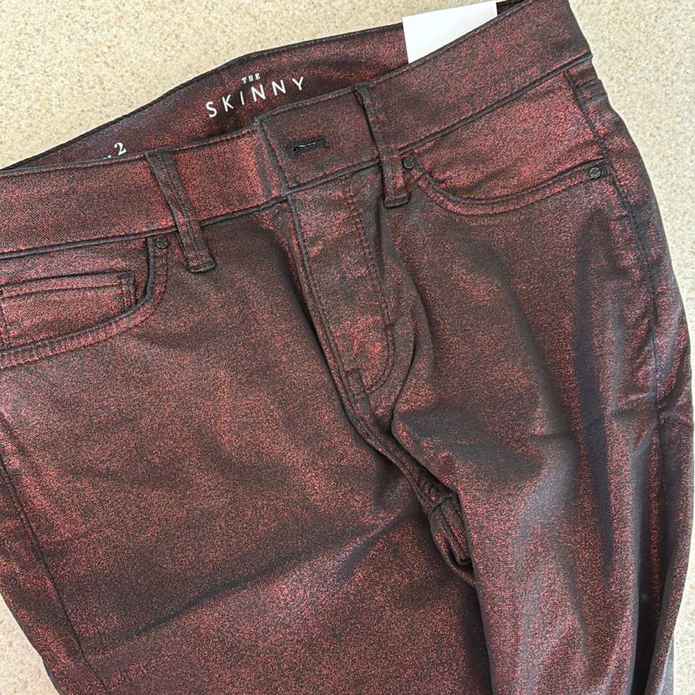 Size 2. White house black market  mid rise skinny.